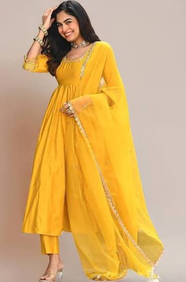 Gosriki Anarkali kurtha set