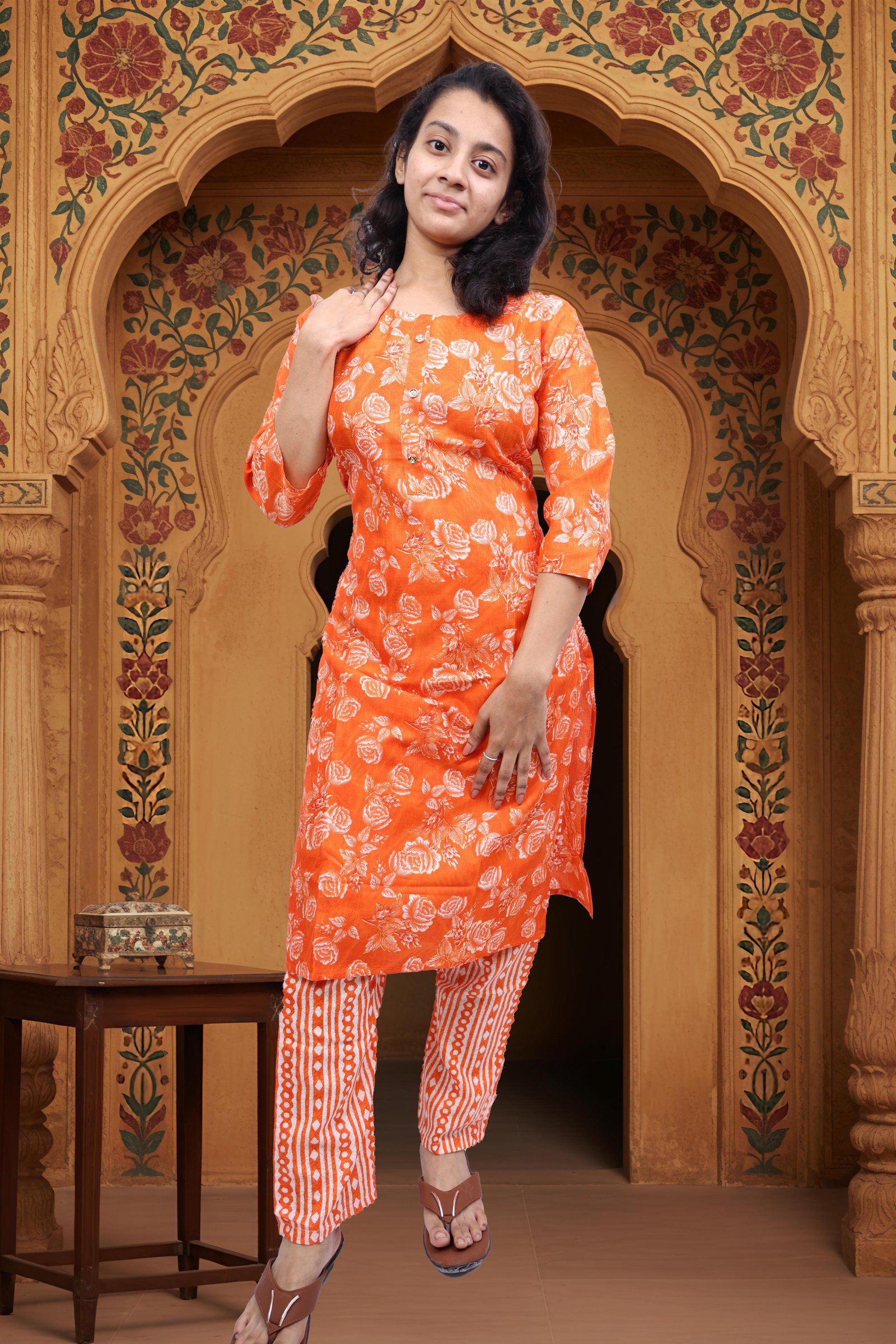 Women's Orange Floral Printed Kurti With Bottom
