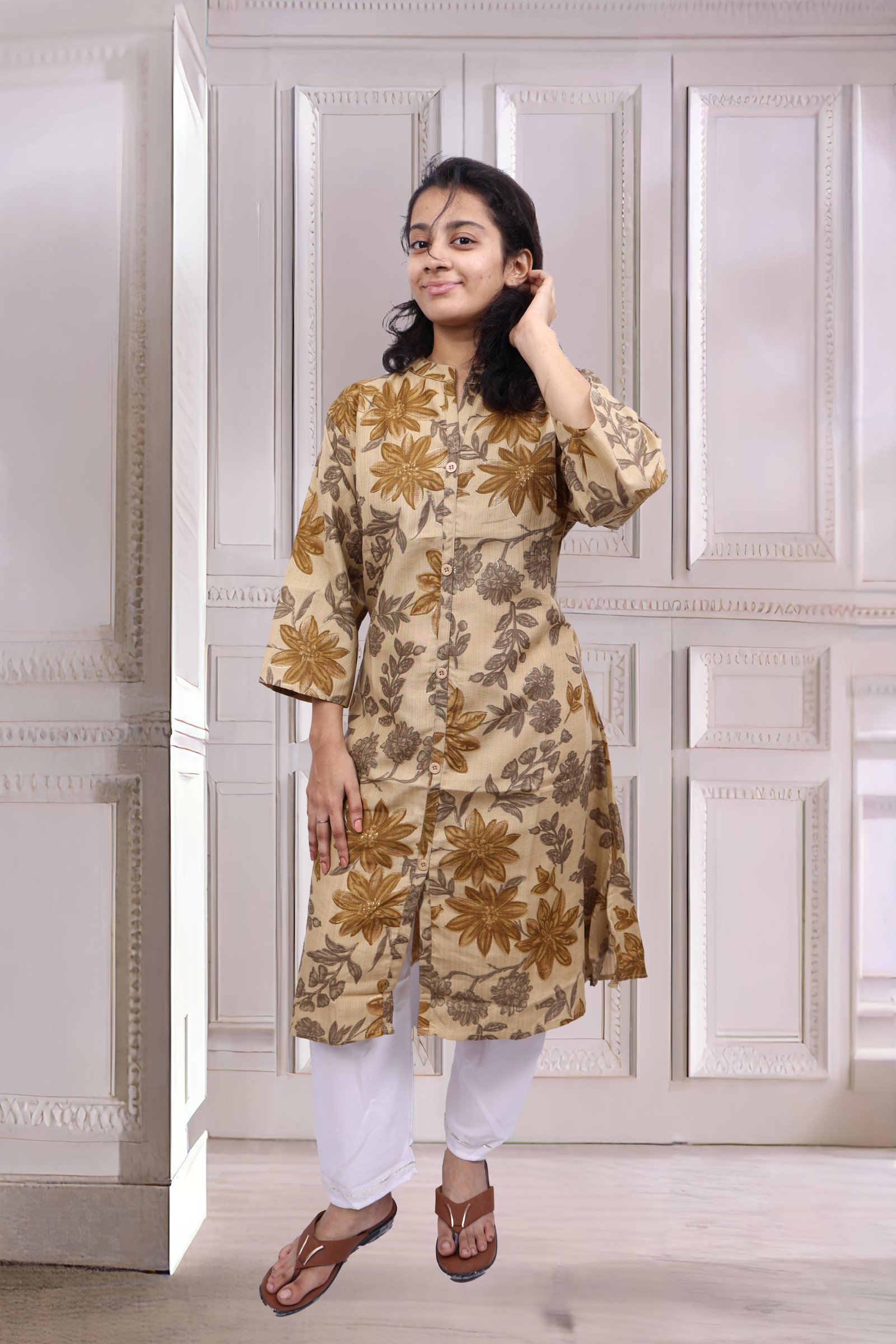 Women A-line Floral Golden printed kurti