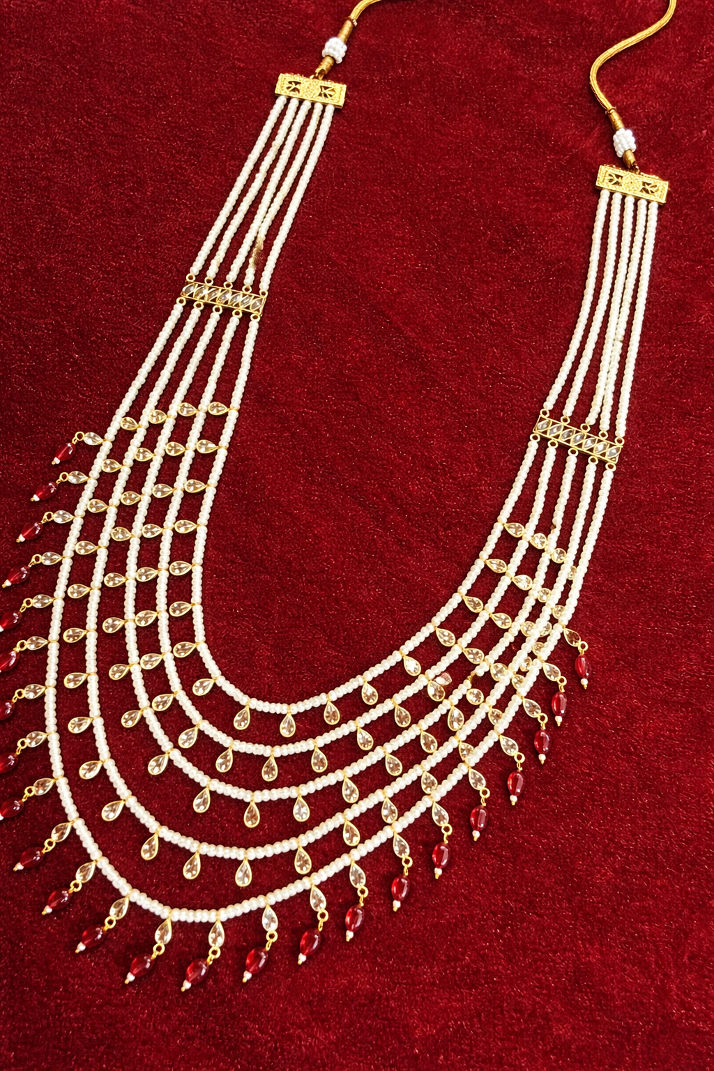 Caesar drops with red rubies