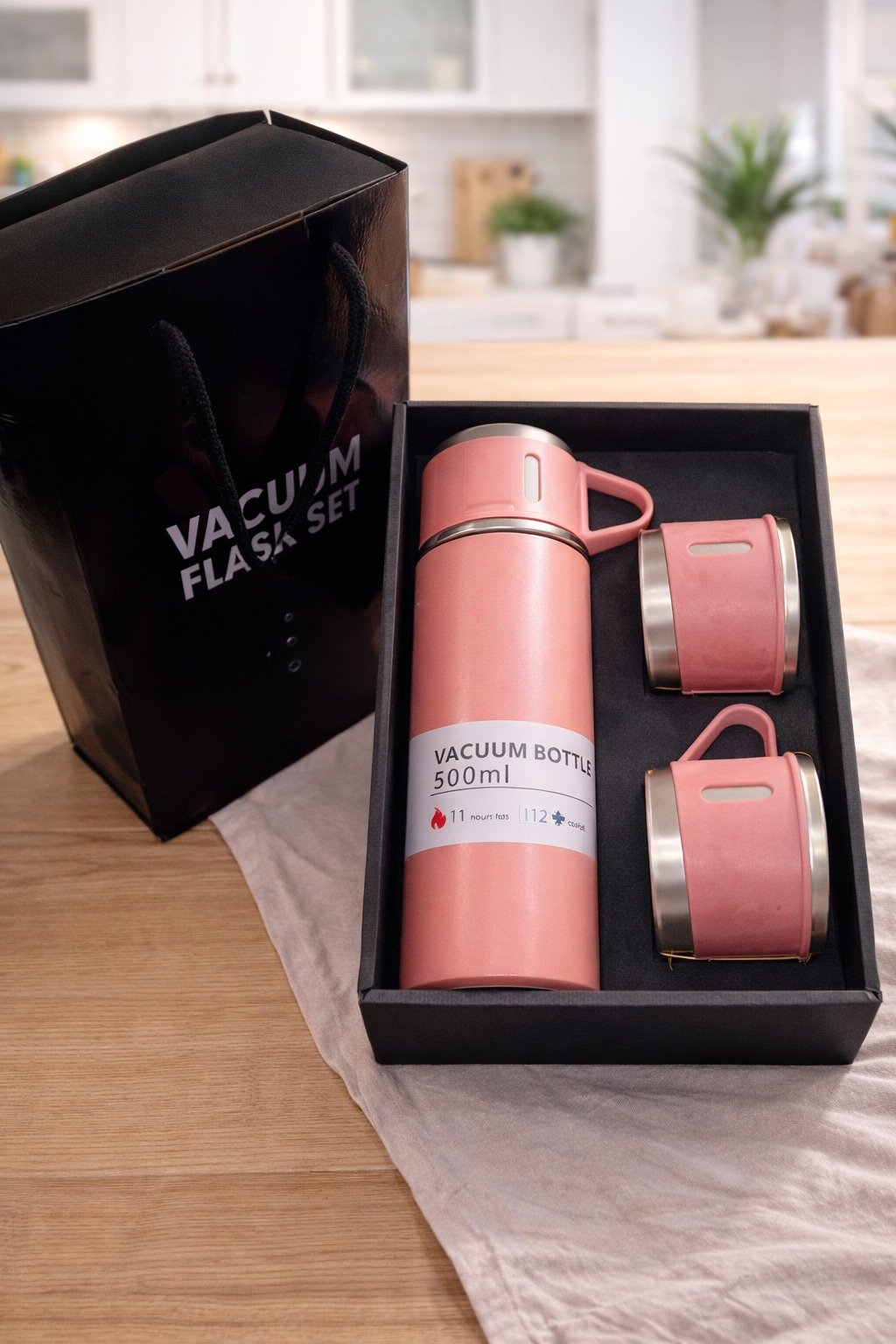 500ml Vacuum Insulated Flask Set with 2 Cups (Hot & Cold Thermos Gift Set)