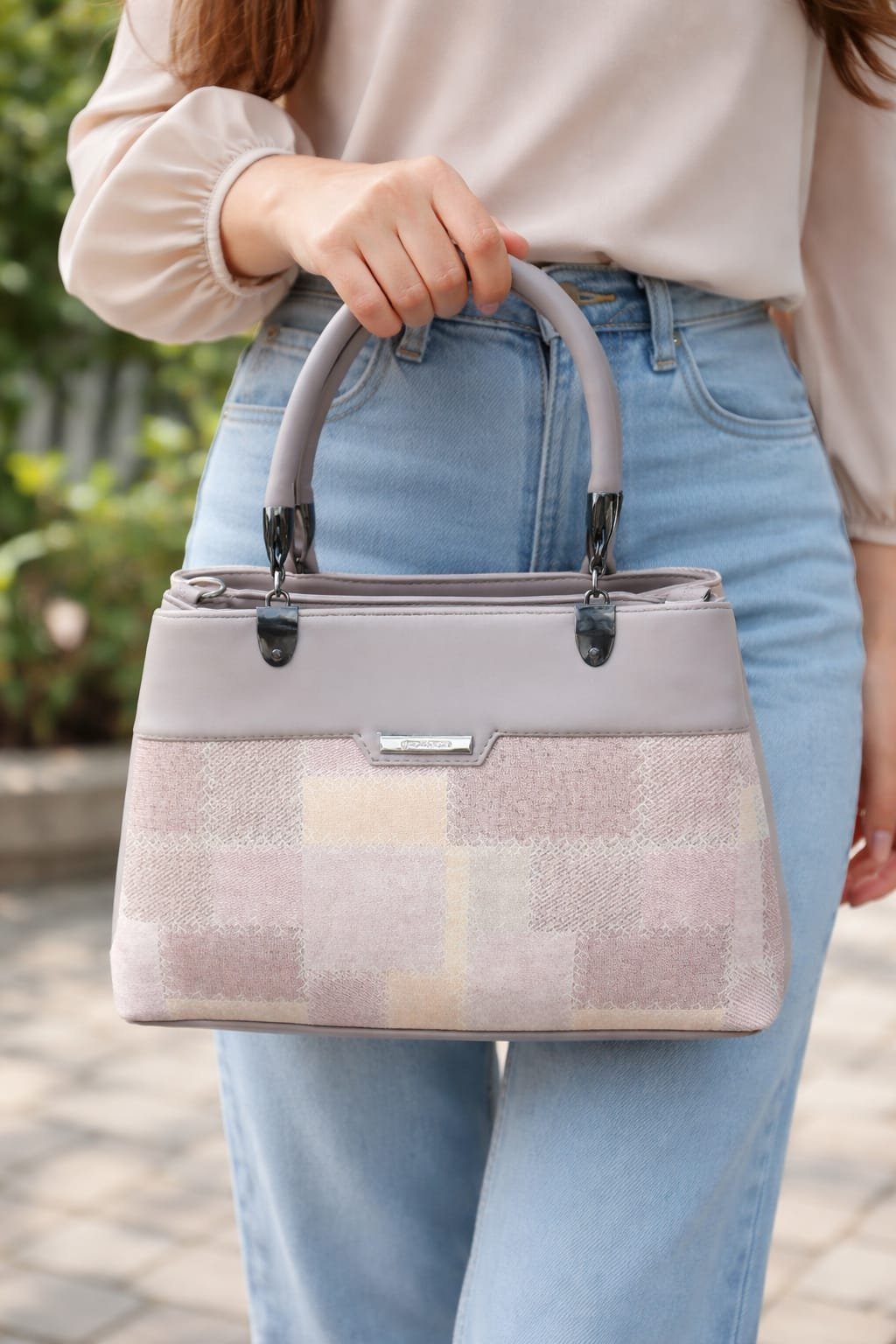 Pastel Patchwork Handbag | Elegant Pastel Patchwork Handbag