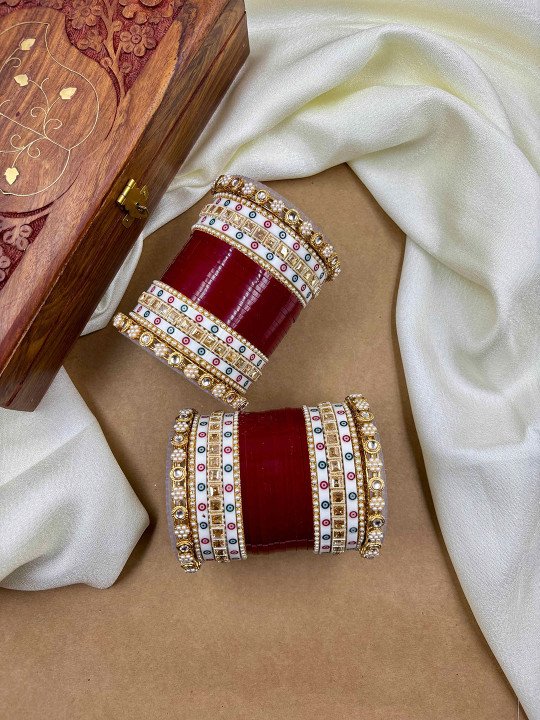 Wedding Chuda Hitesh Traditional Borana Dot Bridal Bangles