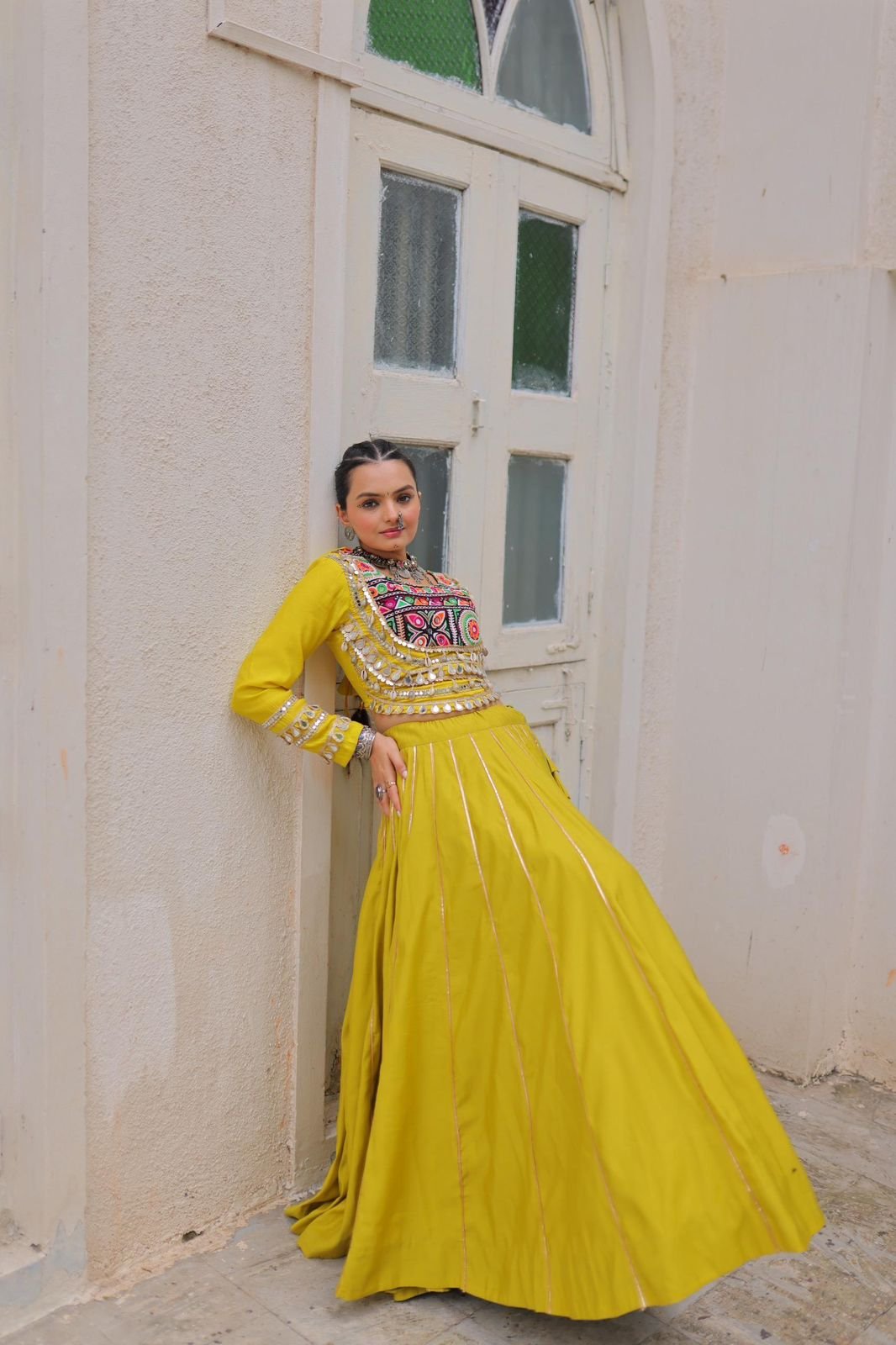 LEHENGA CHOLI  Set for Ethnic Wear online India