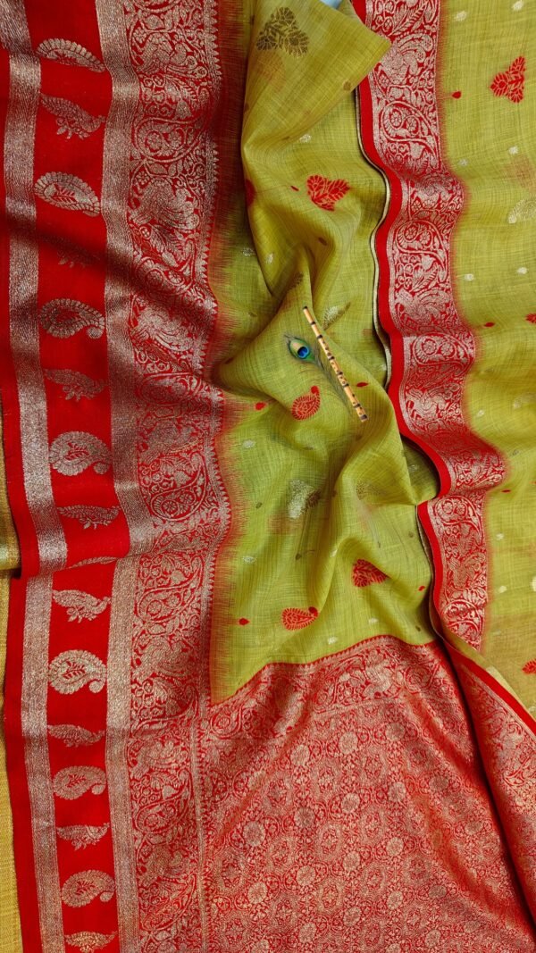 Handwoven Mahabalipuram Silk Saree with Deep Wine Gold Zari Contrast Border for Ethnic Wear online India