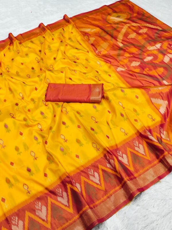 Handwoven Traditional Pure Ikat Pochampally Silk Saree in Ikat Pallu & Blouse Piece for Ethnic Wear online India