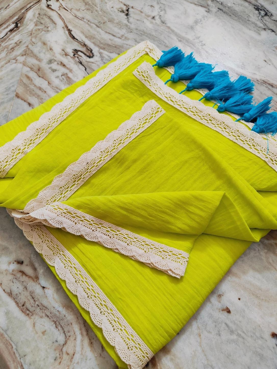 Handcrafted Lime Green Pure 120 Count Mul Cotton Saree with White Lace Border & Blouse Piece