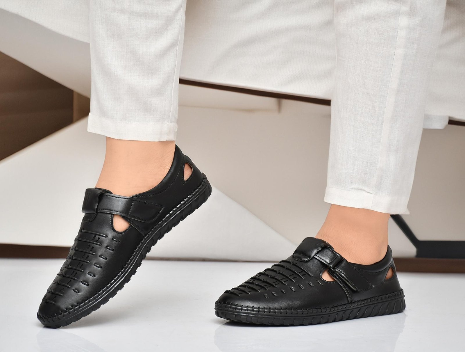 WUGO Latest Stylish Men’s Sandals | Premium Roman Style Outdoor Sandals for Men & Boys | Summer Walking & Travel Sandals | Trendy Open Toe Footwear